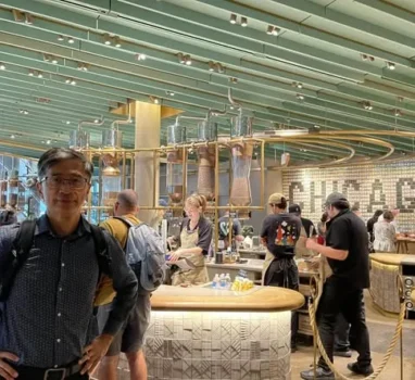 全美最大的星巴克專賣店