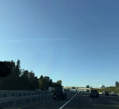 今天健康之音延後48小時，因為現在在趕路。
