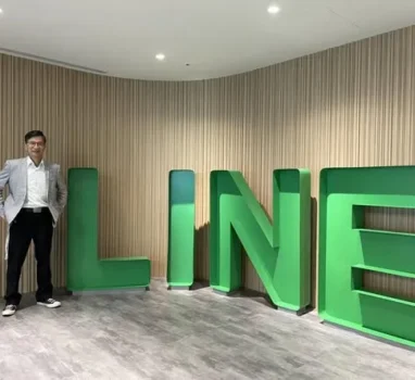 今天去一個很特別的地方錄影：LINE 的總部。